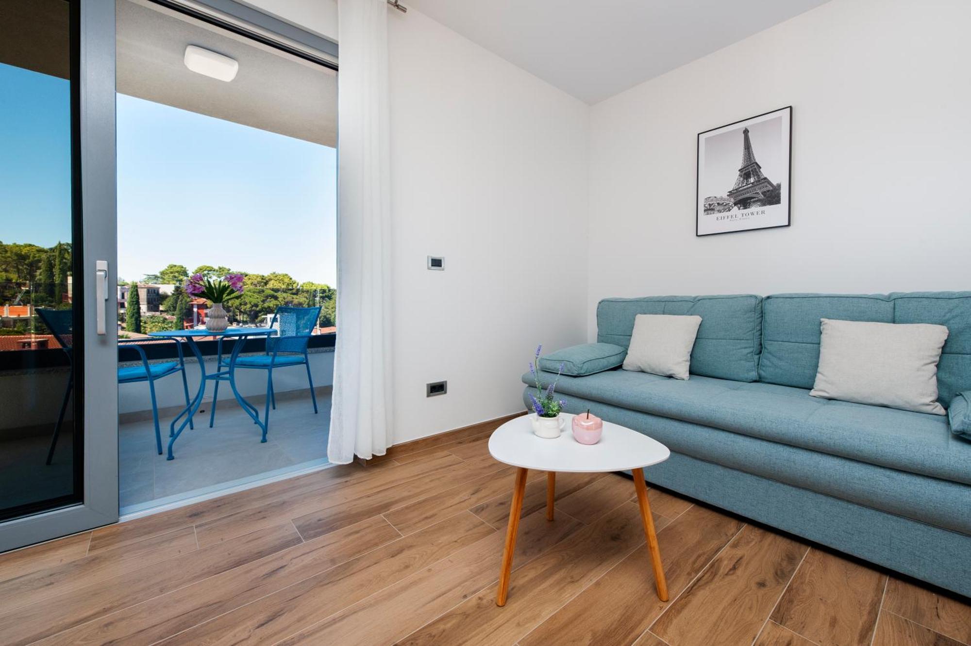 Mauro Apartmán *